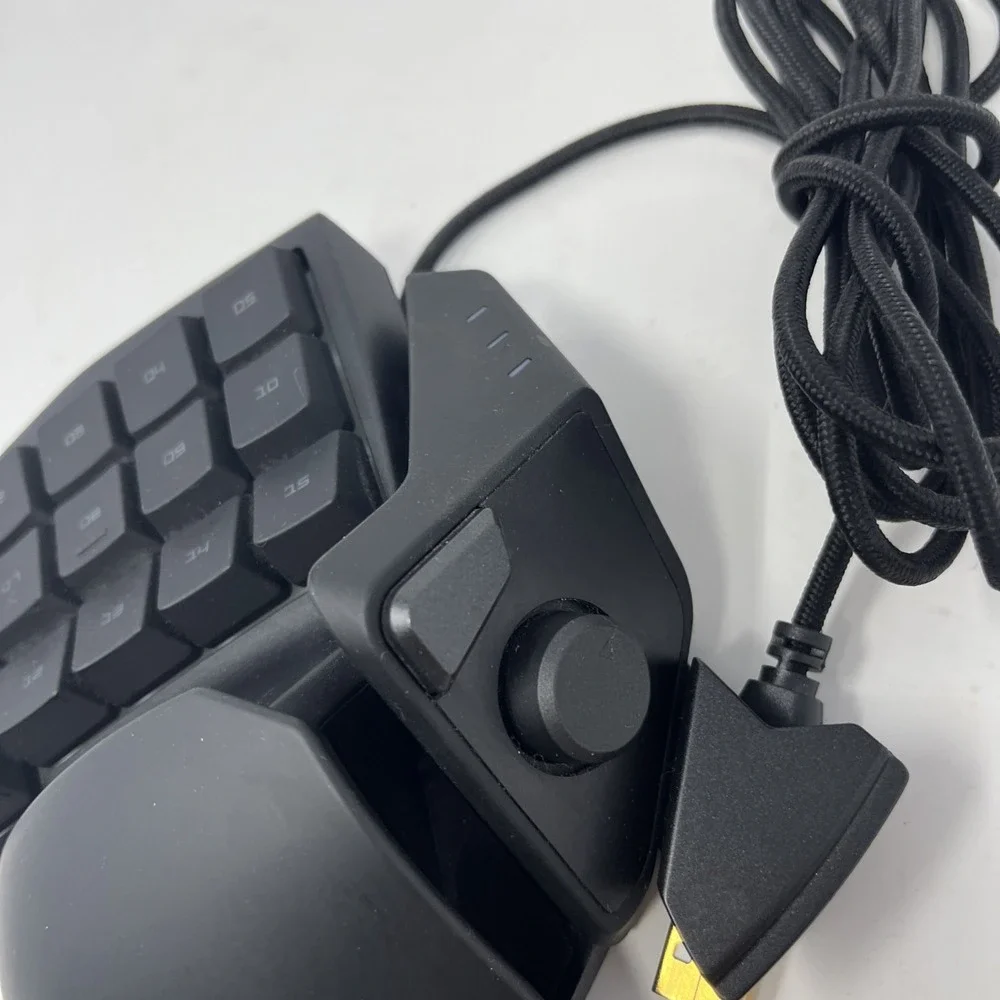 Razer Tartarus V1 Wired Gaming Keypad Model RZ07-0103 Programmable Keys Tested
